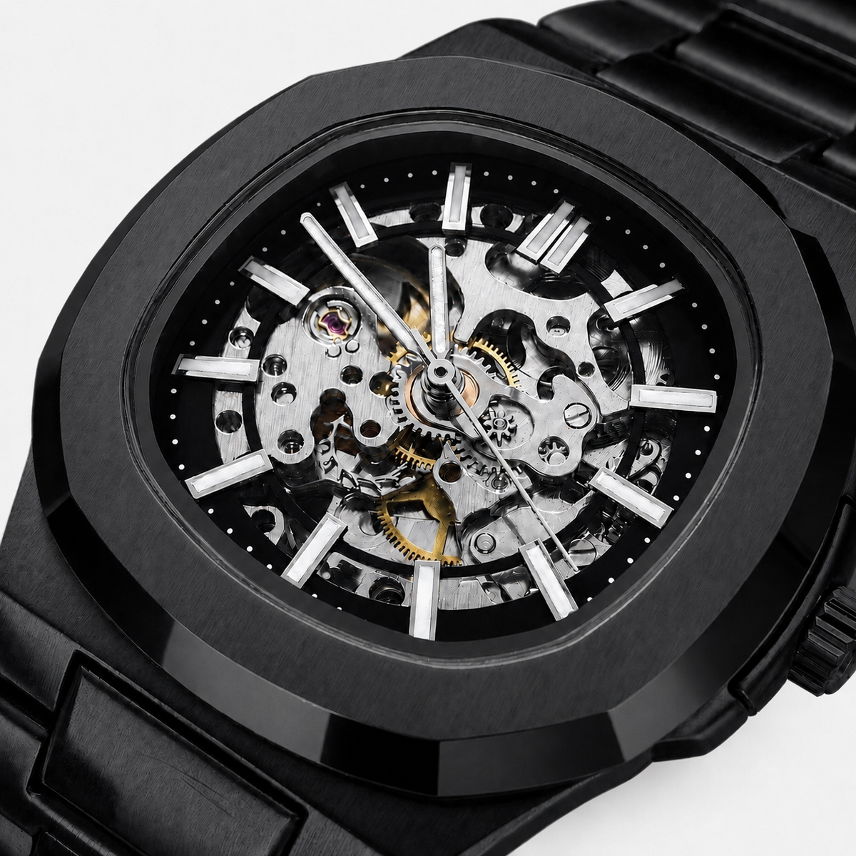 AXEL ROYAL: BLACK